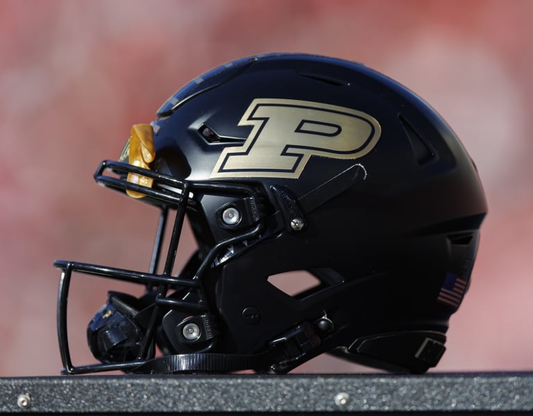 Purdue Football Lands Versatile Offensive Lineman Boswell as WalkOn