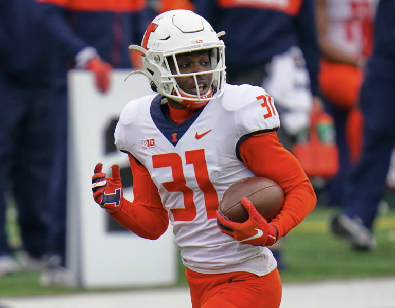 Raiders could use physical cornerback like Illinois' Devon