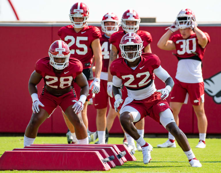 Razorback defensive tackle Jonathan Marshall declares for 2021 NFL Draft -  HawgBeat