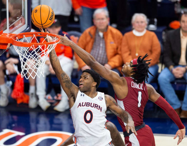 HawgBeat  –  Takeaways, stats, notes from Arkansas’ 72-59 loss at Auburn