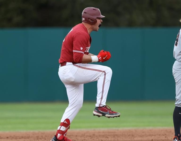 Oregon baseball falls 4-0 in fifth loss to No. 2 Oregon State