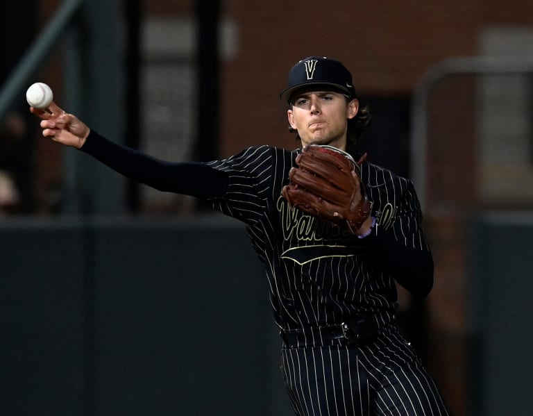 REPORT: LSU lands Vandy shortstop Carter Young through transfer portal