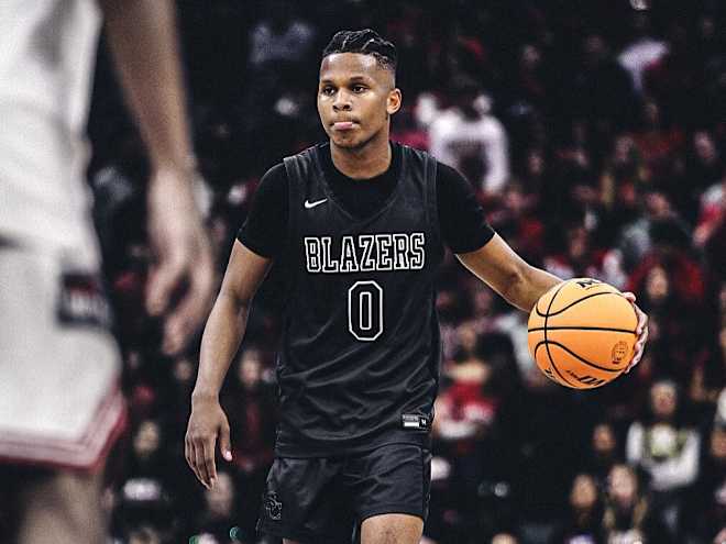 Bulls flip Iona commit PG Gavin Hightower