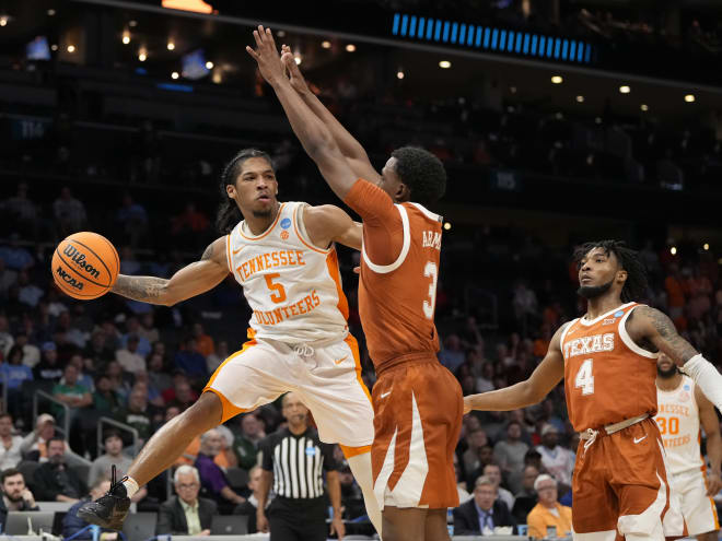 No. 1 Tennessee basketball shifts focus to next road challenge at Texas