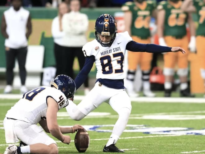 Pitt gets a transfer kicker 'comfortable kicking from anywhere'