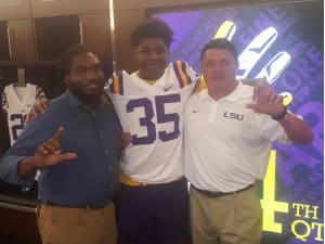 Louisiana linebacker Damone Clark commits to LSU