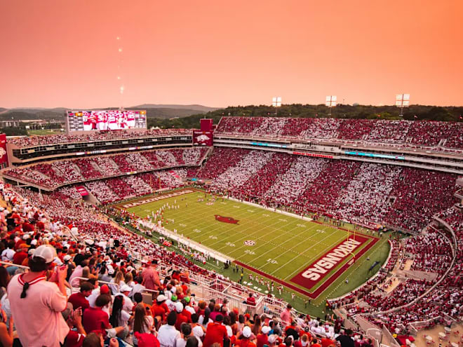 BetSaracen early SEC football regular season totals
