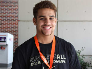 Auburn 'high up there' for 2018 WR