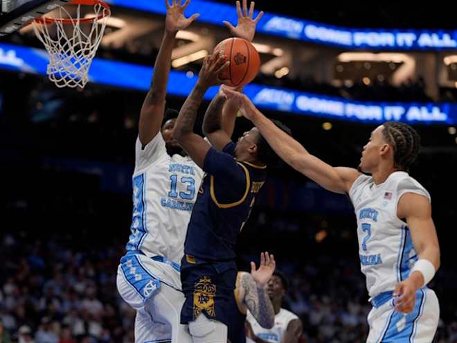 How It Happened: Heels Shoot Past Fighting Irish 76-56