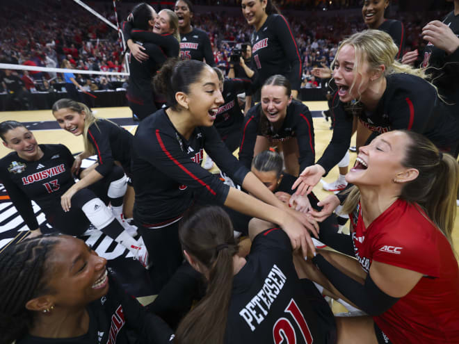 Louisville Volleyball Advances to NCAA Finals With 3-1 Over Pitt