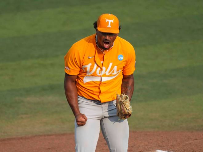 Marcus Phillips helps push Tennessee baseball to Knoxville Regional finals
