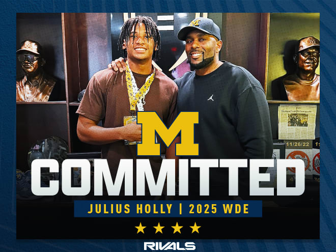 Four-star DE Julius Holly commits to Michigan