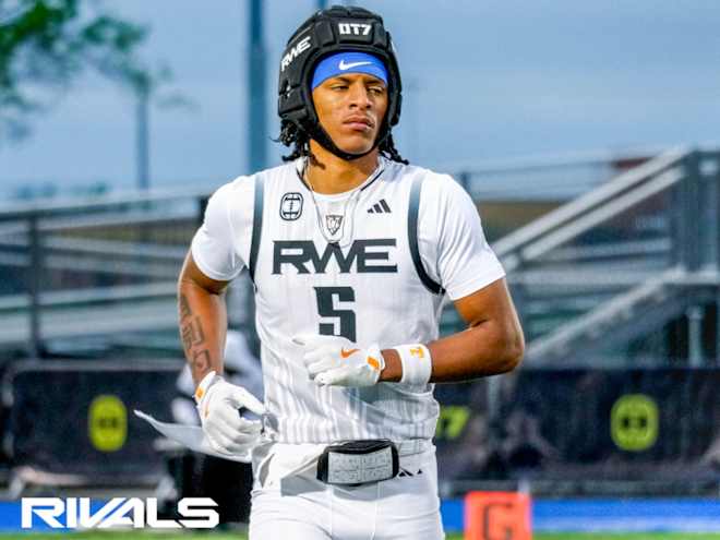 Four-star safety Jordan Smith commits to Georgia