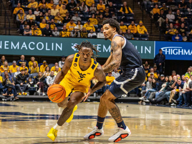 West Virginia guard Small does whatever it takes to win