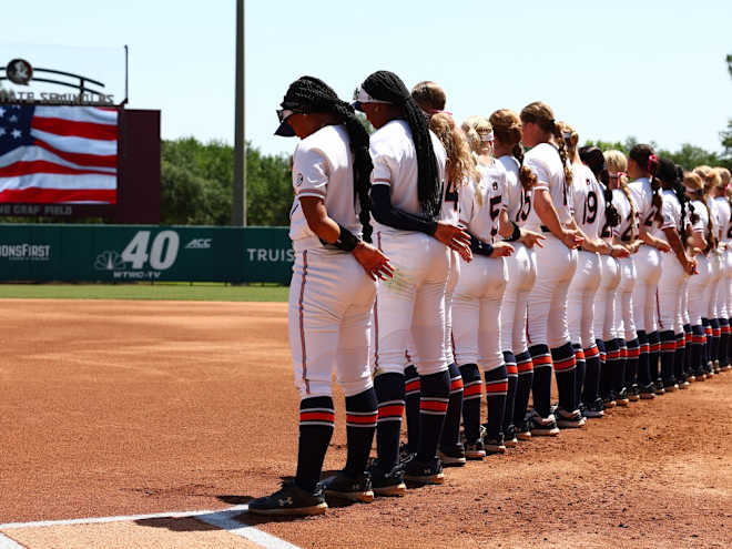 Auburn falls in extras