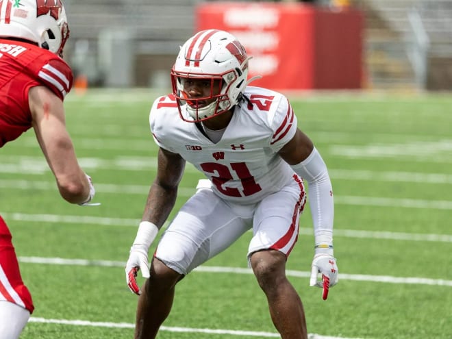 USF adds former Wisconsin CB Jonas Duclona