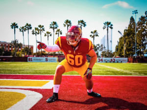 Recruiting Rumblings: OL Drake Metcalf joins in on USC film study