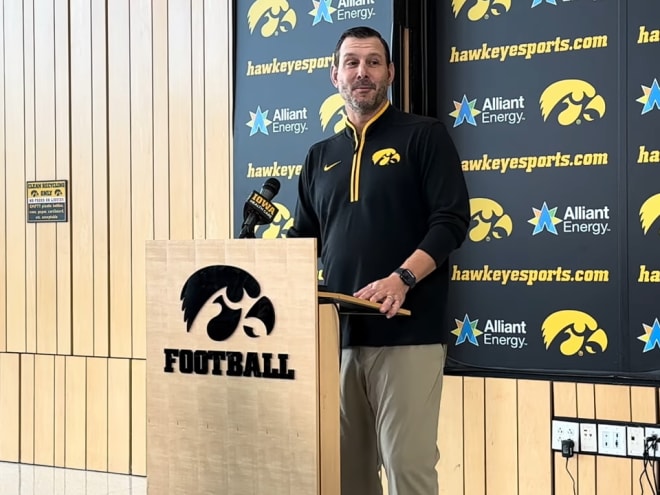 WATCH: Tim Lester on Iowa QB Situation, Passing Game