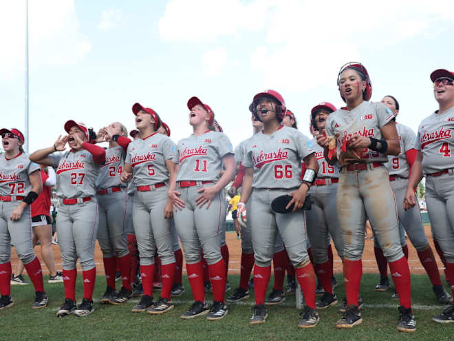 SB Super Regional: Huskers fall inches short of WCWS, lose 1-0 to Tennessee
