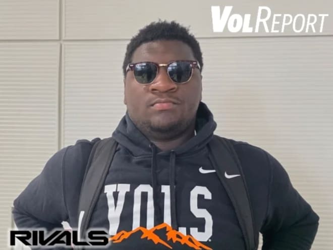 4-star DL target cancels SEC visit after official to Tennessee football