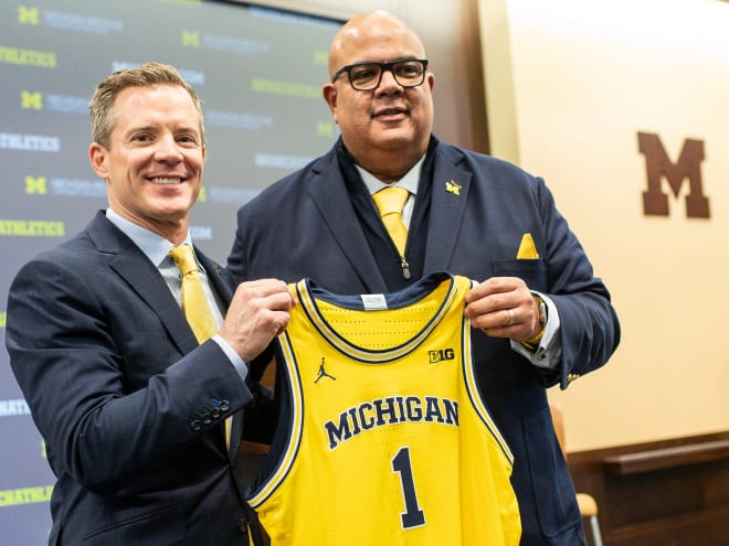 Michigan inks Dusty May to contract extension