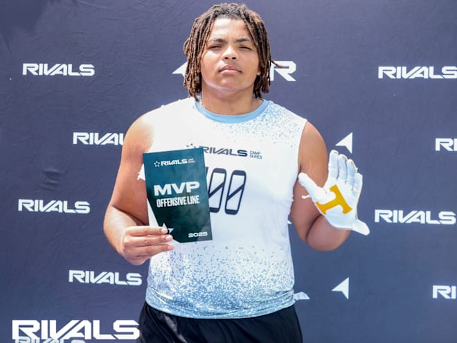 Big-time Tennessee football OL commit set for official visit this weekend