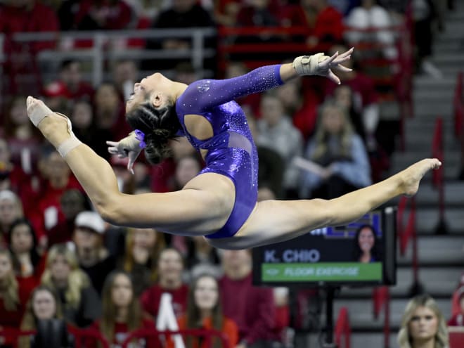 LSU Gymnastics knocks off No. 14 Alabama, 197.300-197.075 in Tuscaloosa