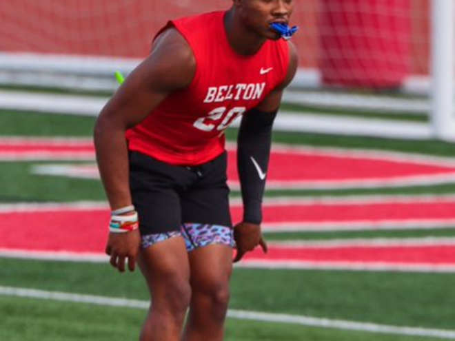 Q&A with Belton defensive back Azian Wilkinson