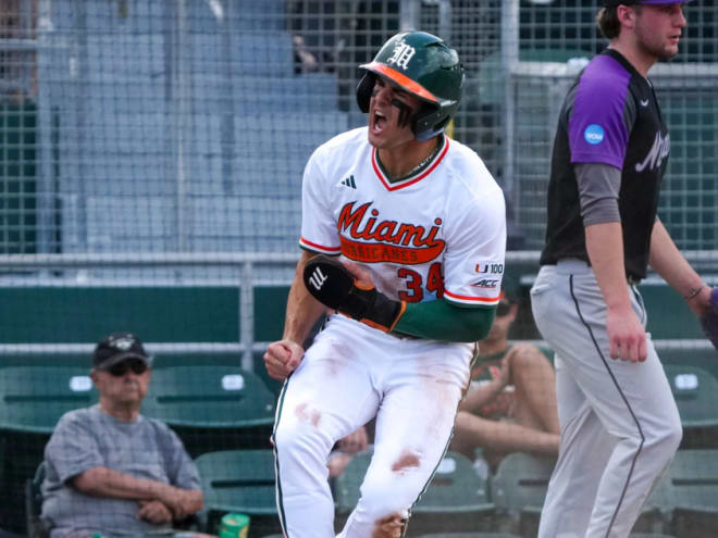 Miami Baseball: Canes sweep Eagles, take game three with 11-1 win