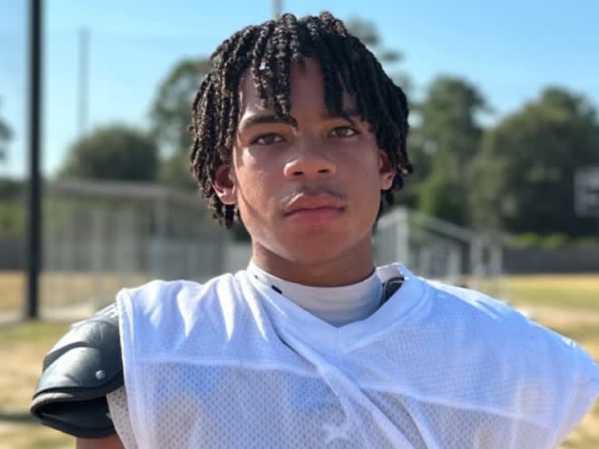 2026 WR Michael Brown 'excited' for Syracuse offer