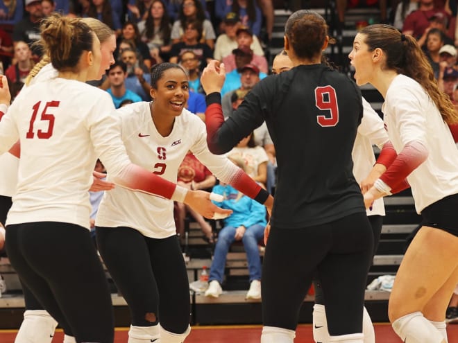 Recap: No. 5 Stanford WVB gets road split in Sunshine State