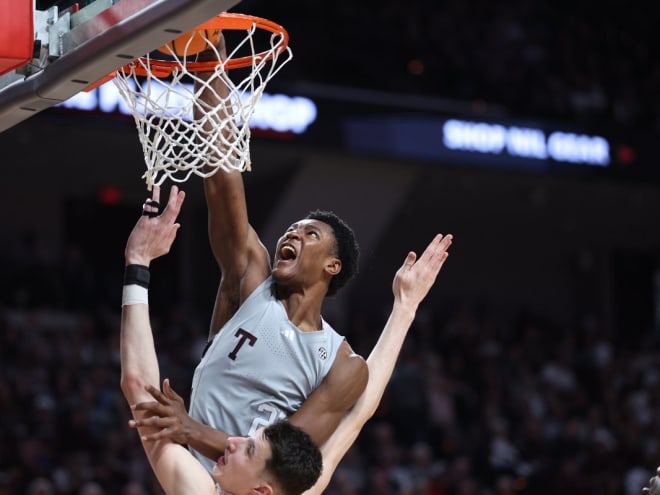 Andy's here: Garcia's hot stretch leads Ags past Arkansas