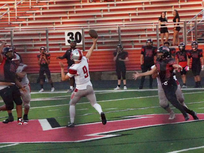 Q&A with Labrae quarterback Kenny Yoho