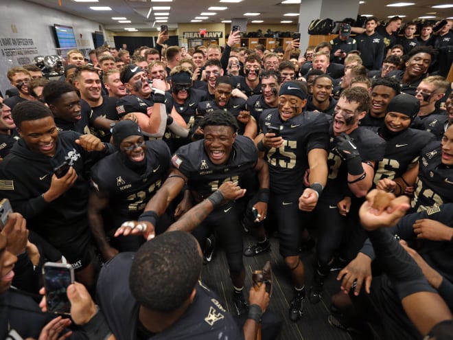 Week 11: Army moves in the AP & Coaches Polls to No. 18 & 19, respectively