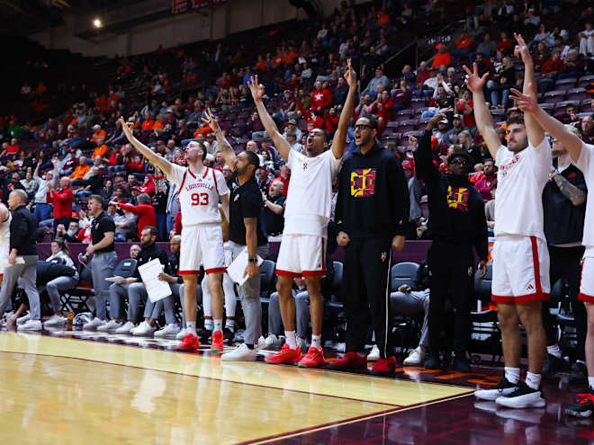 Cardinals Hang On Against Hokies 71-66