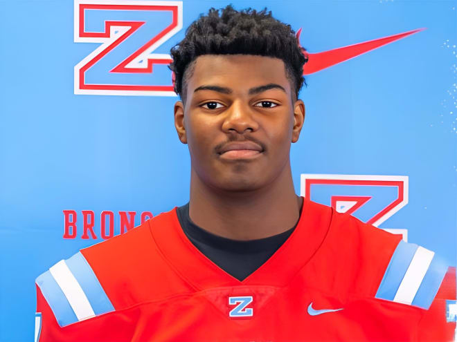 Miami to Get In-Season OV from 6'7" 2024 Offensive Tackle Kavion Broussard Miami to Get In-Season OV from 6'7" 2024 Offensive Tackle Kavion Broussard