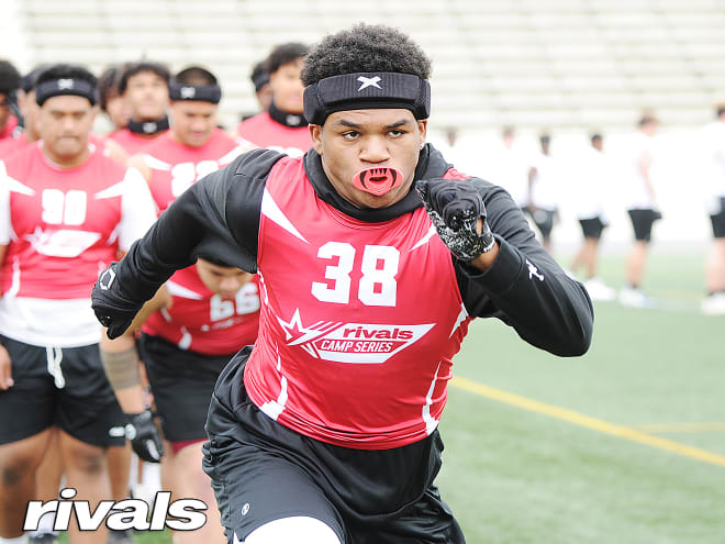 DE Nick Dimitris breaks down top three schools