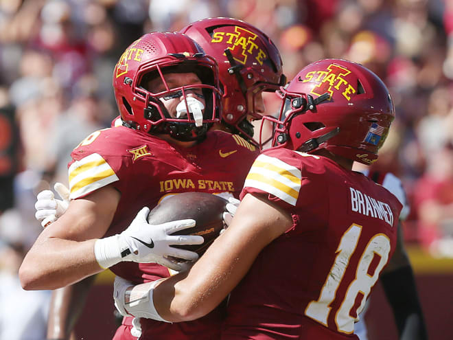 Cyclones feast on Red Wolves, roll to 52-7 victory