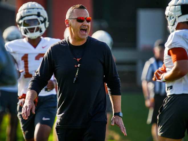 The War Room: Warm and fuzzy NIL vibes; full recruiting overview