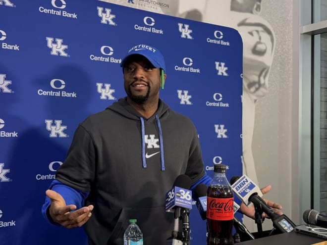 UK Football Practice Notebook - Nov. 20