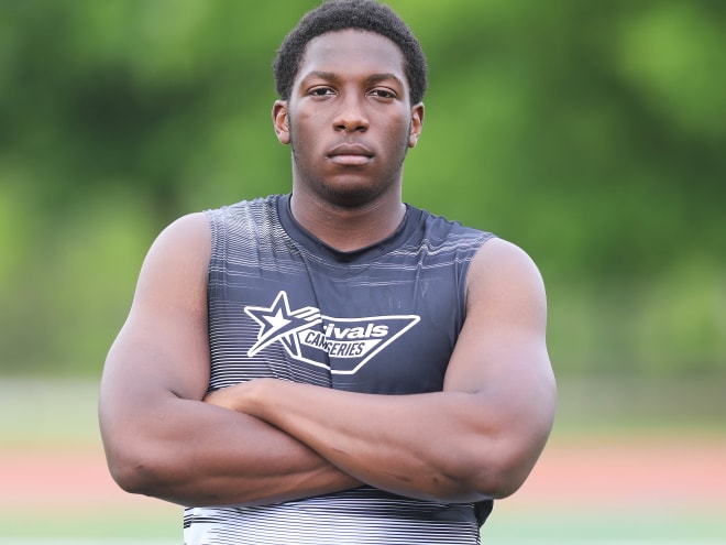 4-star defensive tackle set to work out for Eason