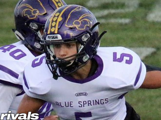 Northwestern rockets into Top 5 for Missouri LB Carson Willich