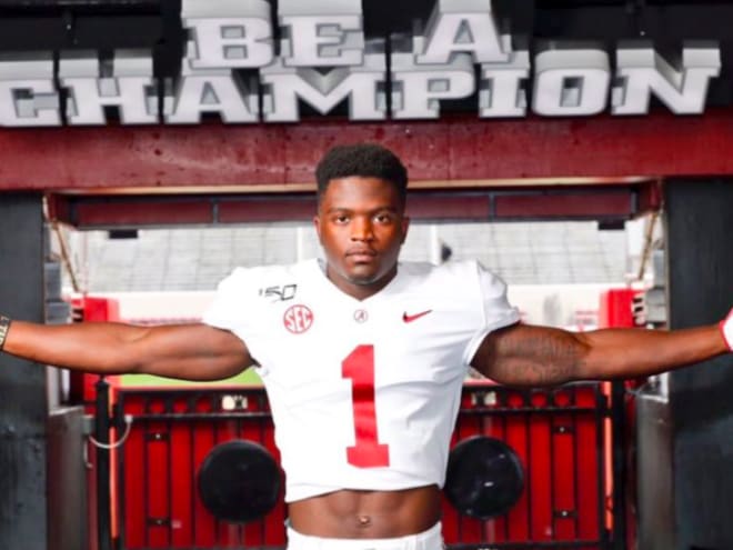 Five-star WR recaps official visit with the Alabama Crimson Tide