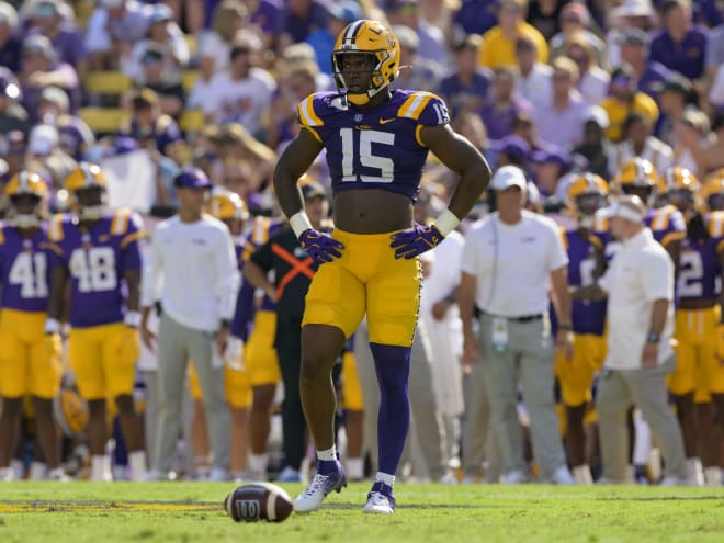 LSU DE Da'Shawn Womack intends to enter the transfer portal