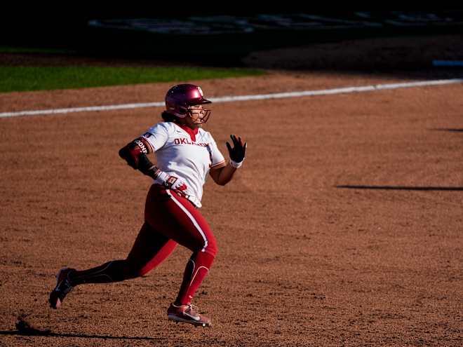 Garcia's walk-off RBI helps Sooners outlast South Carolina, clinch series