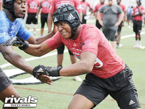 4-star UNC commit planning UM visit, Canes pushing hard