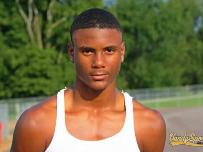 2021 WR picks up Mizzou offer
