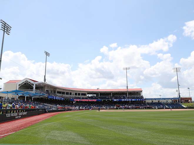 Gators Wrap Midweek Play at Home Tuesday vs. USF