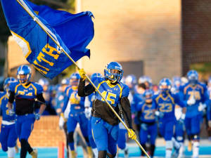 LIVE Game Blog - #2 Highland Springs (9-3) at #1 Oscar Smith (12-0)