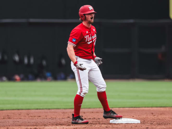 FINAL: Nebraska 6, Vanderbilt 4 as Swansen powers Huskers in Top 25 win